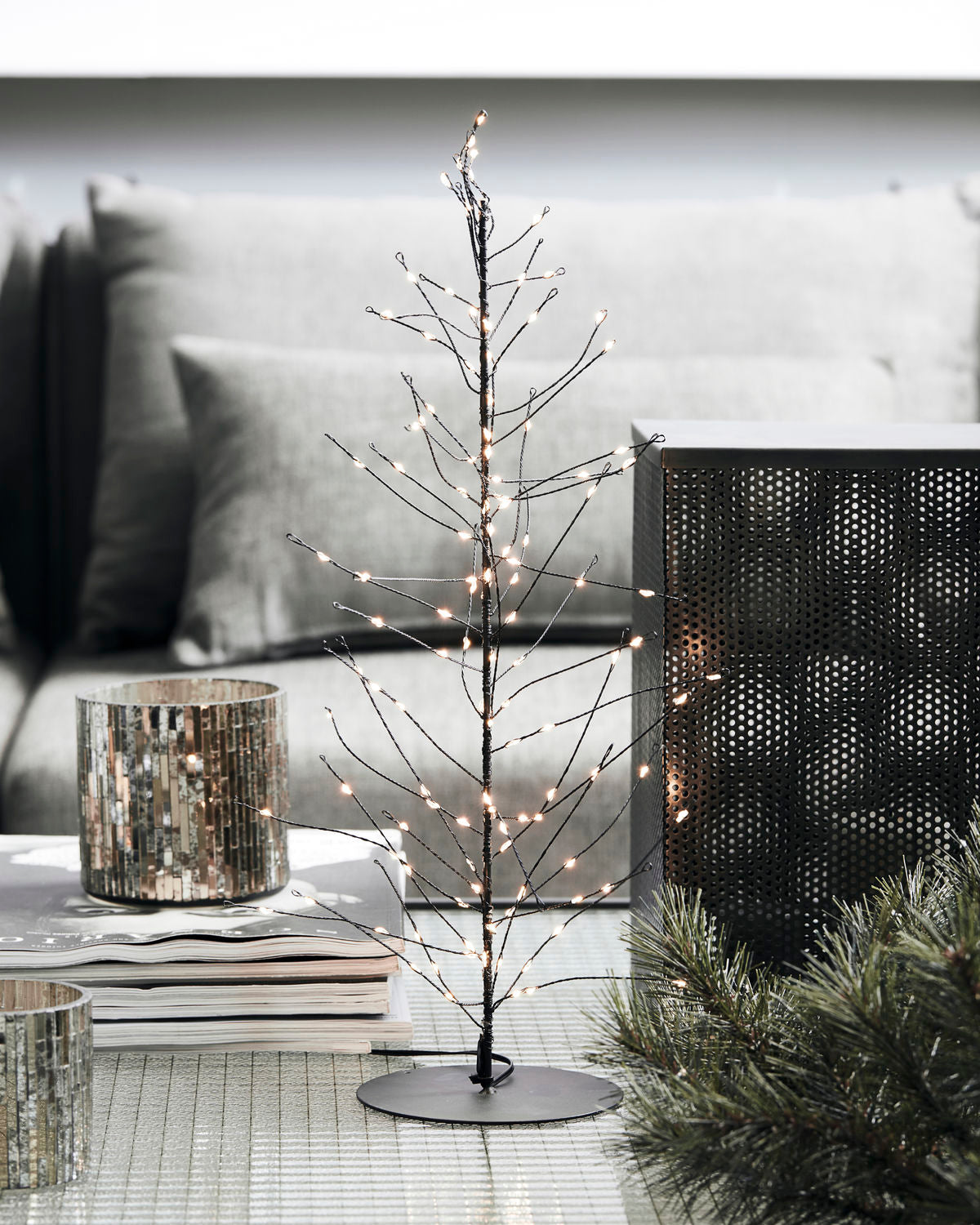 HOUSE DOCTOR - STÅLTRÅDS JULETRÆ - GLOW 263210002 - SORT – Trendhouse