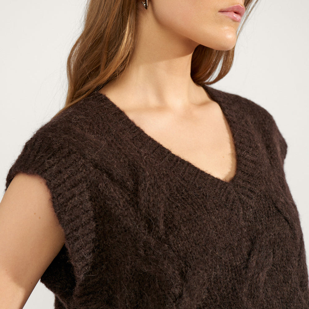 NUMPH - VEST - ALMAS  strik  - 707201 - 5698 BLACK COFFEE