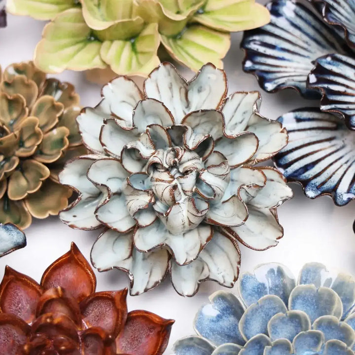CHIVE CERAMICS - KERAMISK VÆGBLOMST - CHOCOLATE MINT ECHO LISIANTHUS