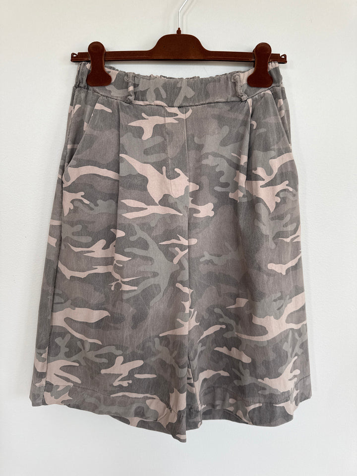 MARTA DU CHATEAU - SHORTS - ZURI -  8807D56 -  FANGO