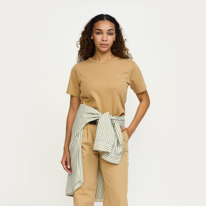 SOFT REBELS - T-SHIRT - HELLA SR122-300 - CARTOUCHE