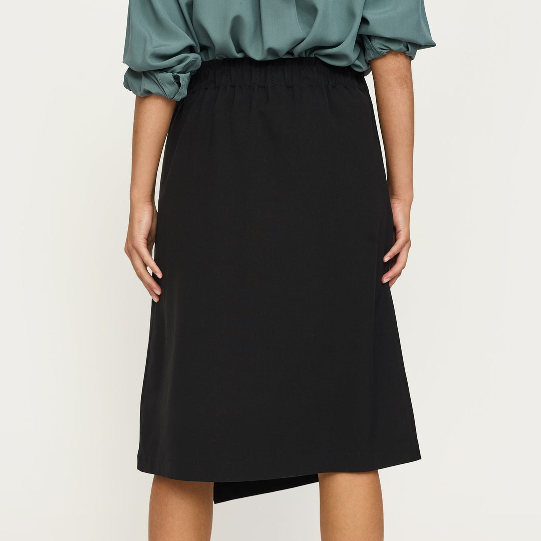 SOFT REBELS - NEDERDEL - VILJA MIDI 426-700 - SORT