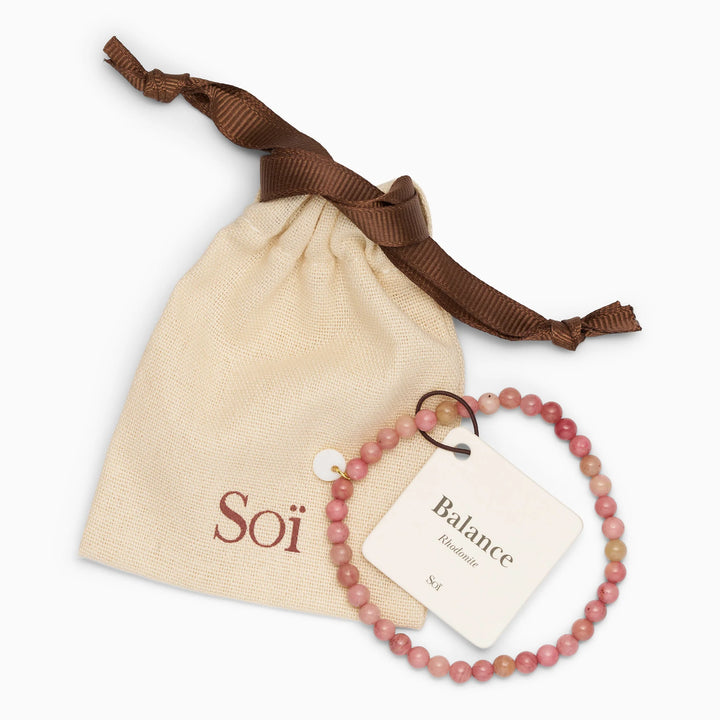 SOÏ - KRYSTAL ARMBÅND - PETITE RHODONIT - 4 MM.