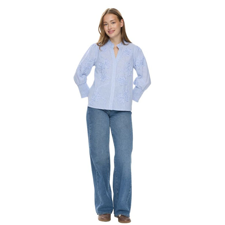NÜMPH - SKJORTE - EMELIA 706883 - PLACID BLUE