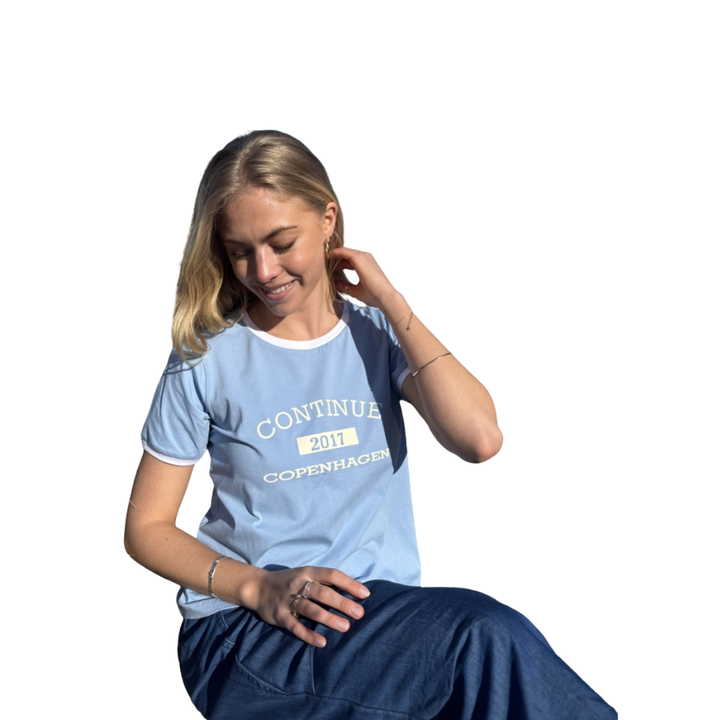 CONTINUE - T-SHIRT - DEA - 15289 - LIGHT BLUE